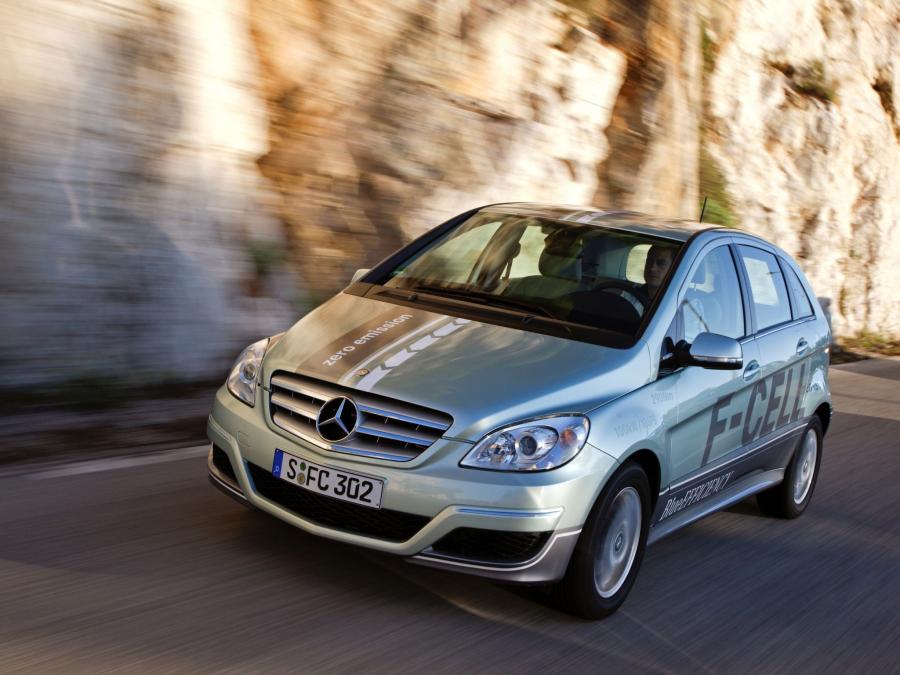  Mercedes-Benz B-Class F-Cell 2010 года  (фото 21 из 34)